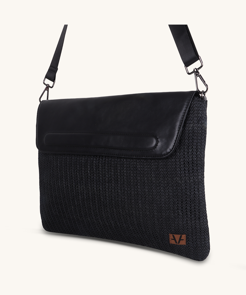 ZENITH laptop sleeve with handle