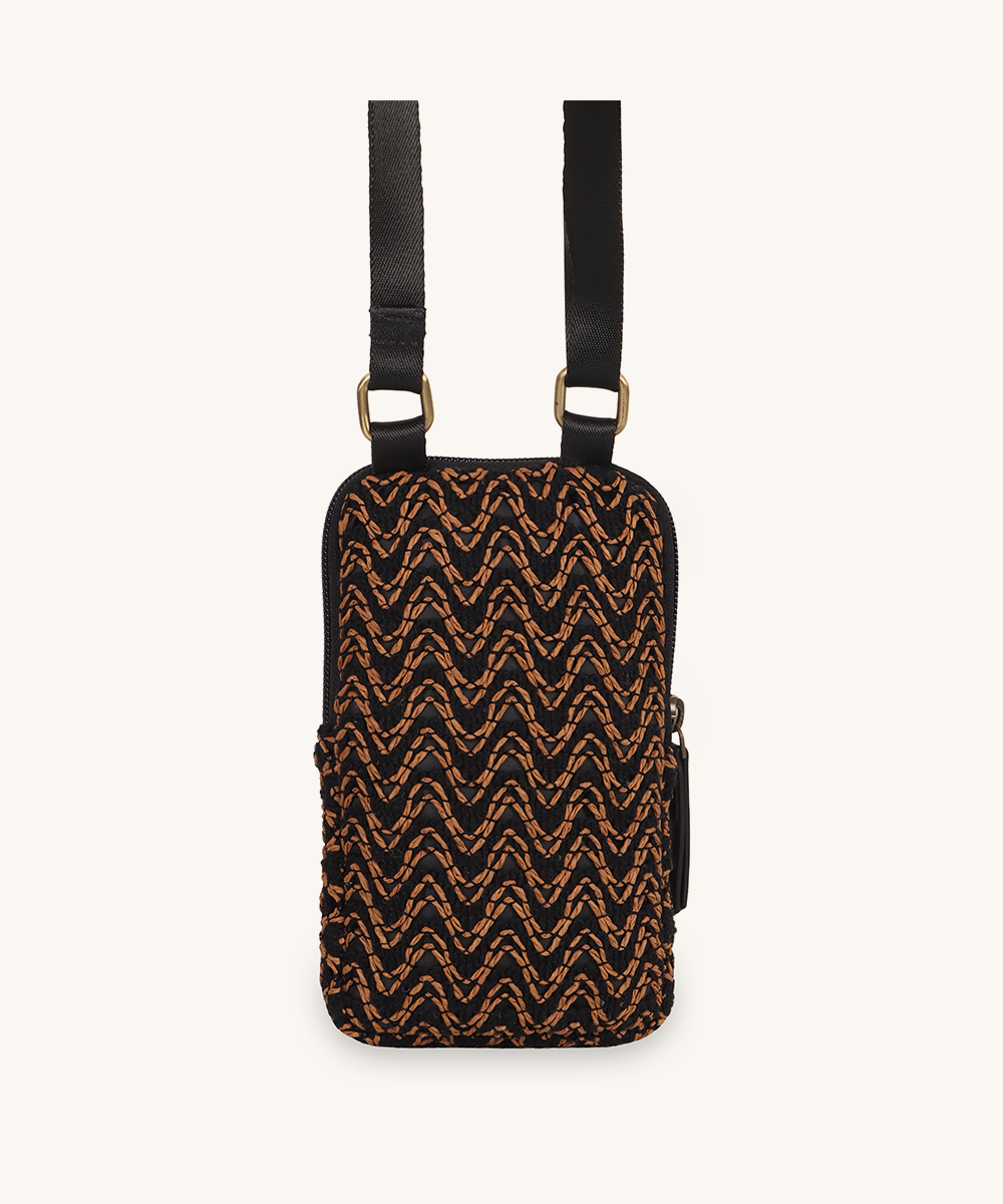 Black dune Mobile pouch