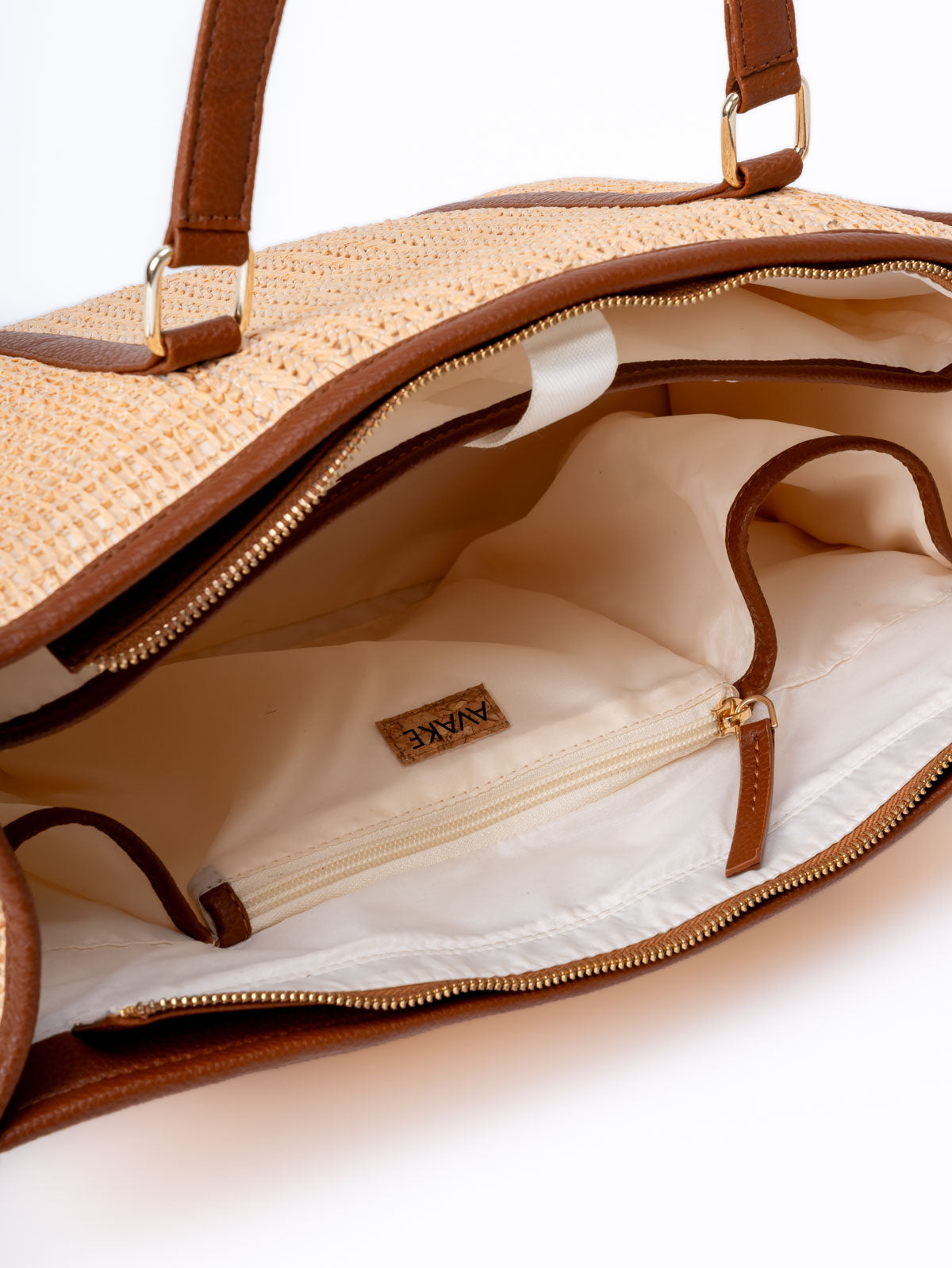 Herring strands the daily tote