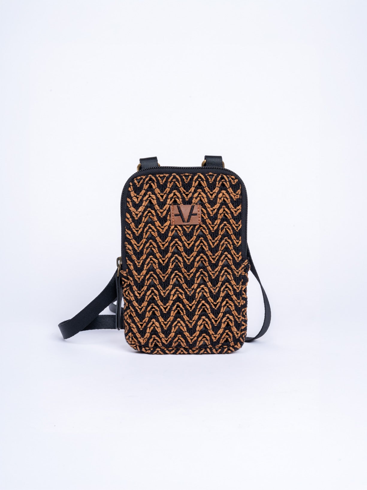 Black dune Mobile pouch