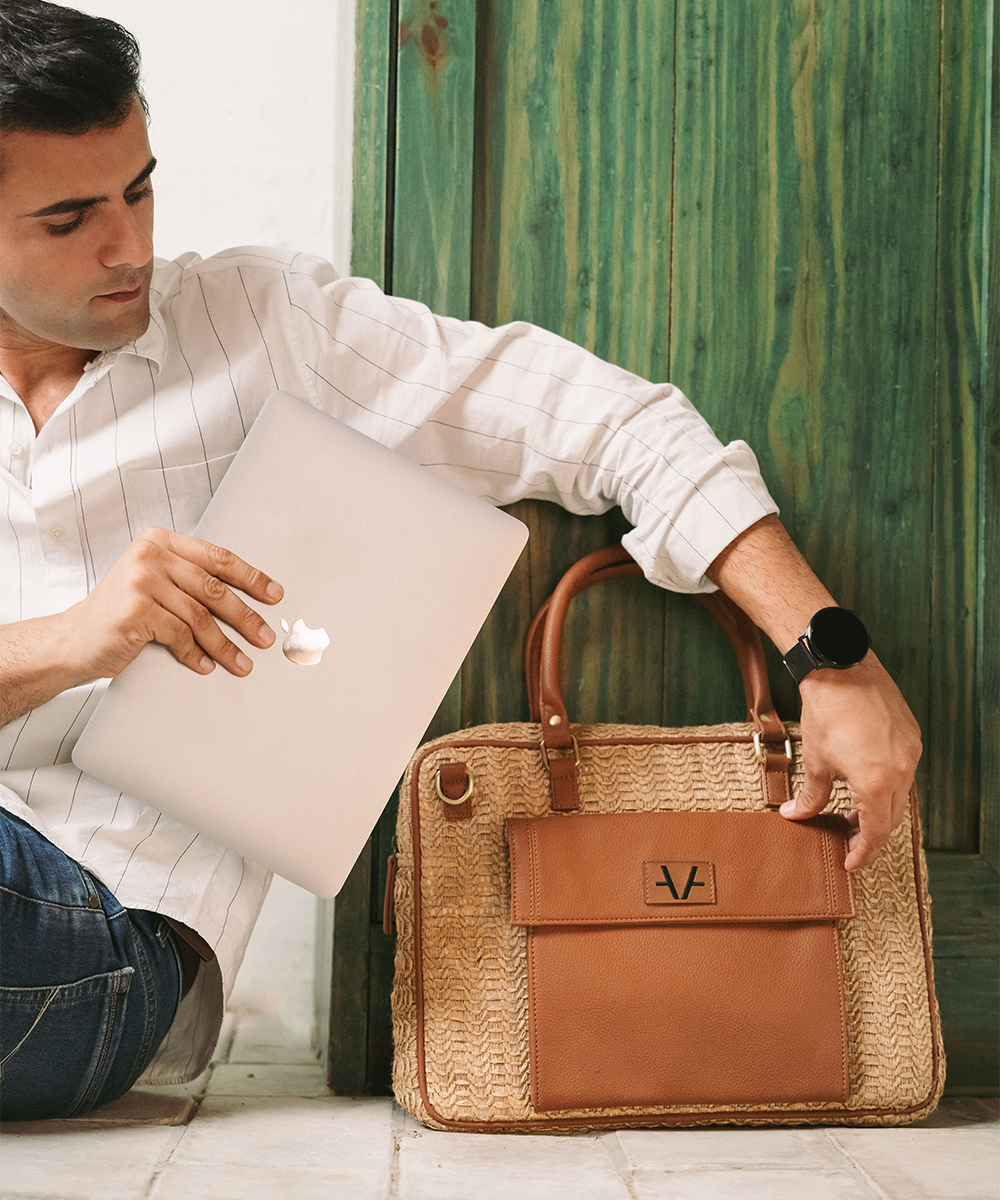 Dune ripple laptop bag