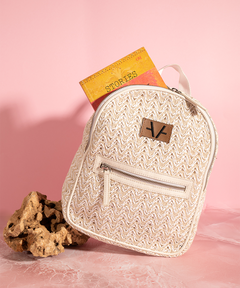Chic ivory Back Pack