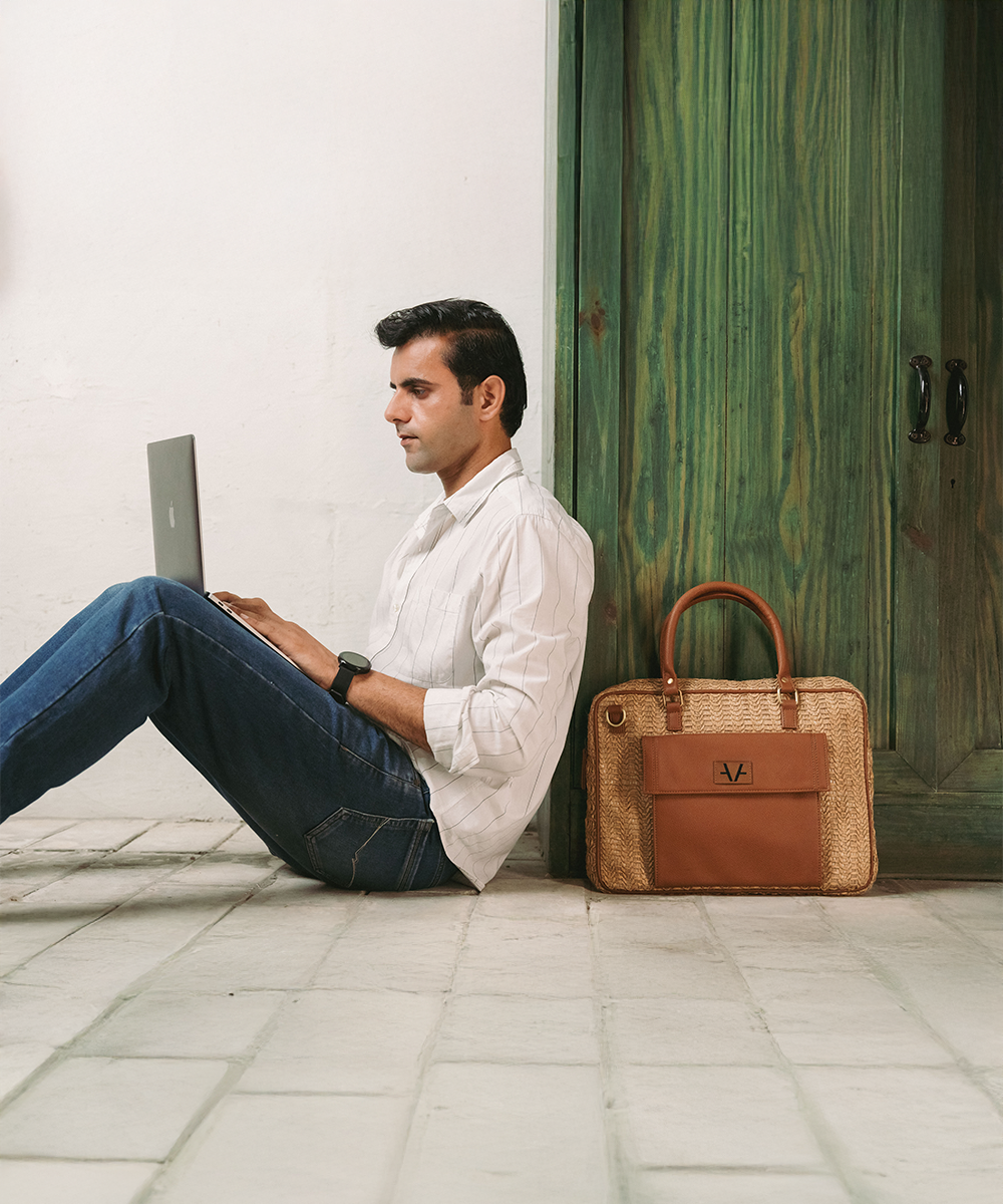 Dune ripple laptop bag