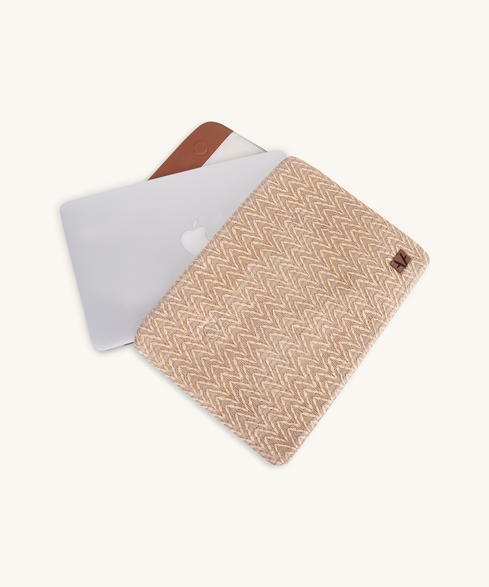 Mocha laptop sleeve