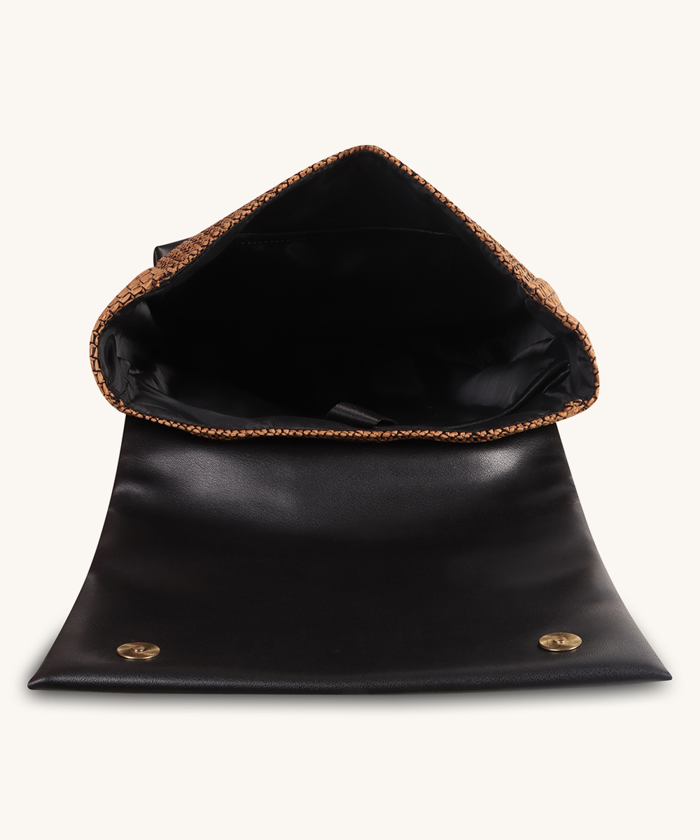 RUSTIC BROWN FLAP BACK PACK