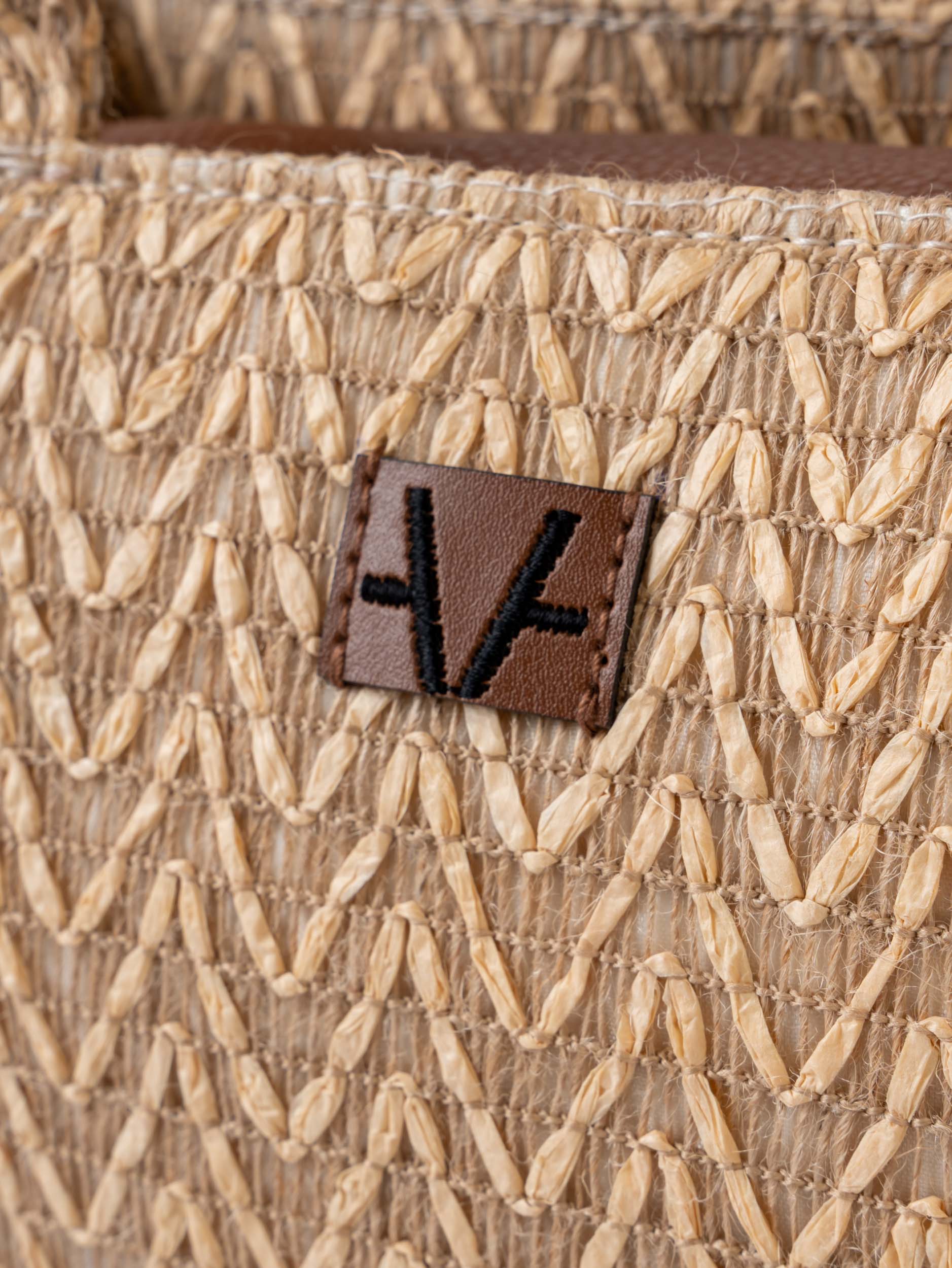 Mocha LUMA mini tote