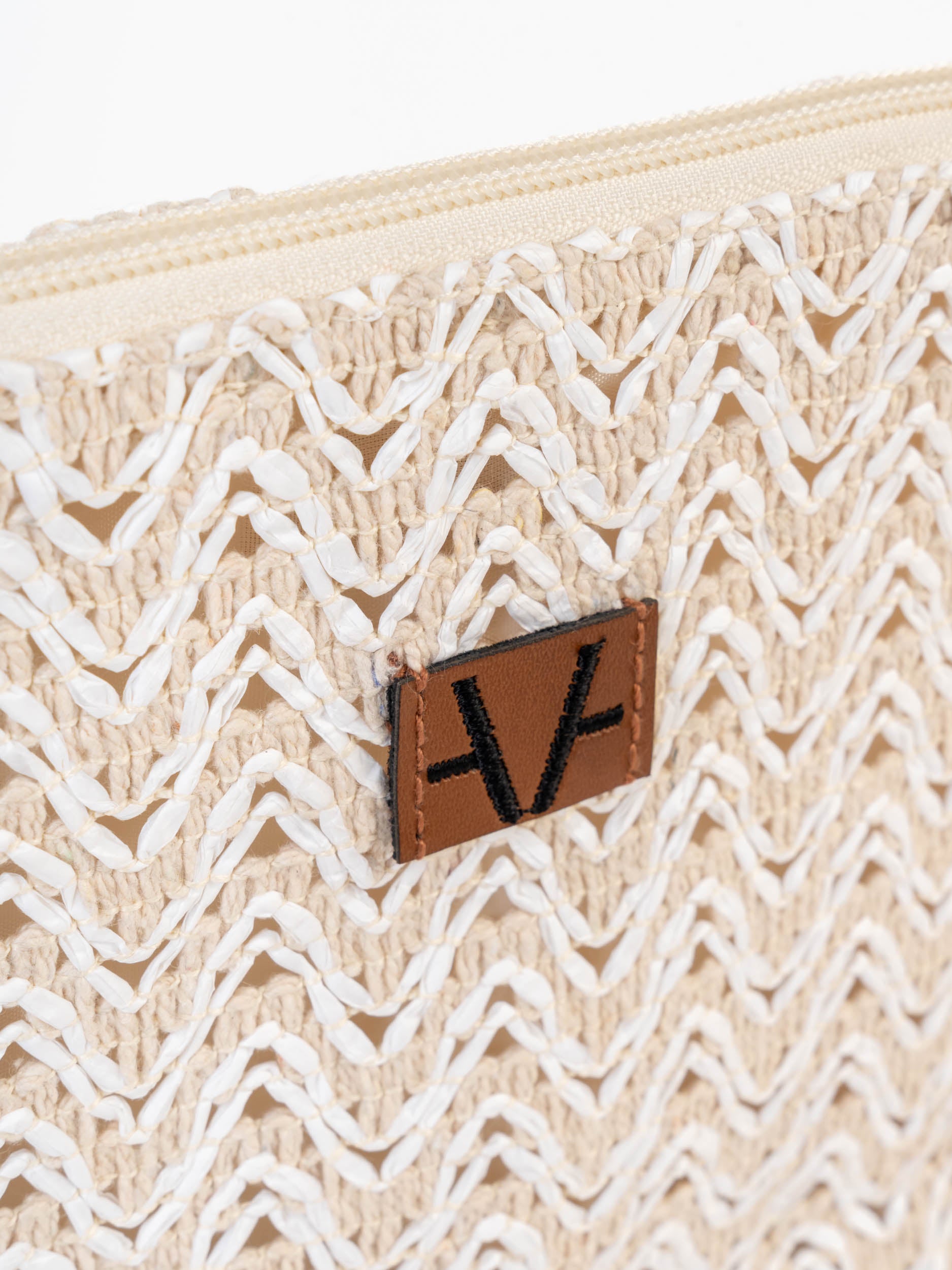 chic ivory big pouch