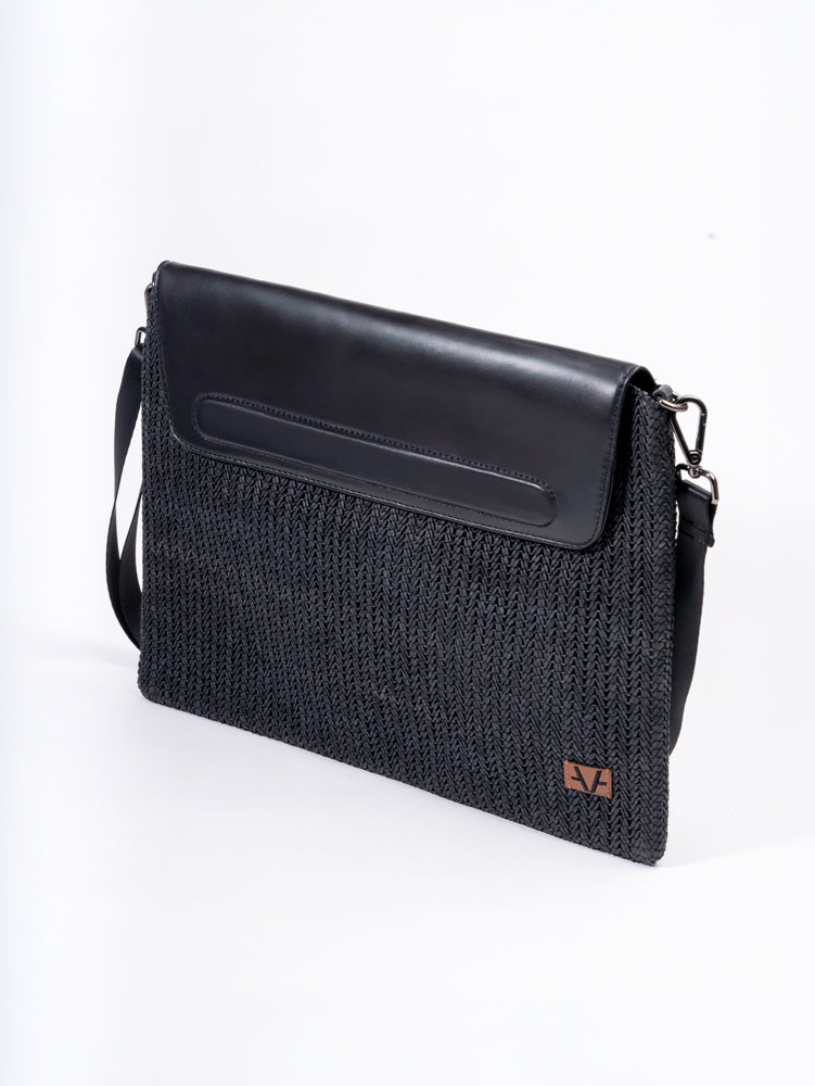 ZENITH laptop sleeve with handle