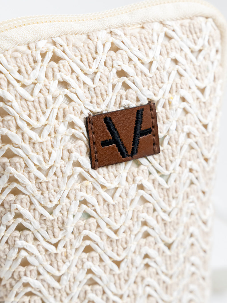 chic ivory mobile pouch