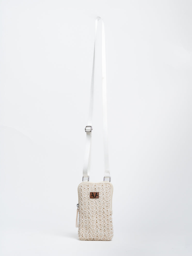 chic ivory mobile pouch
